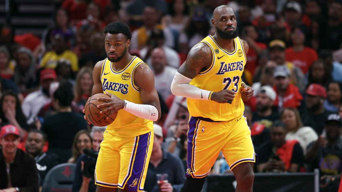 NBA下注ESPN记者:湖人队内部人士暗示詹姆斯父子可能一起转投新球队