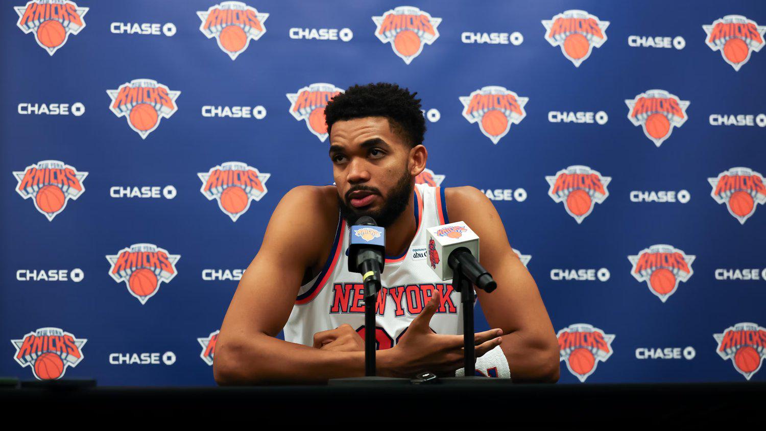 ESPN:唐斯愿降薪续约,但认为尼克斯要求不合理